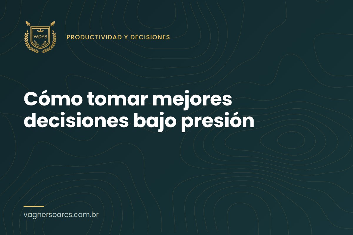Un hombre con los ojos cerrados respira profundo, con colegas en movimiento al fondo