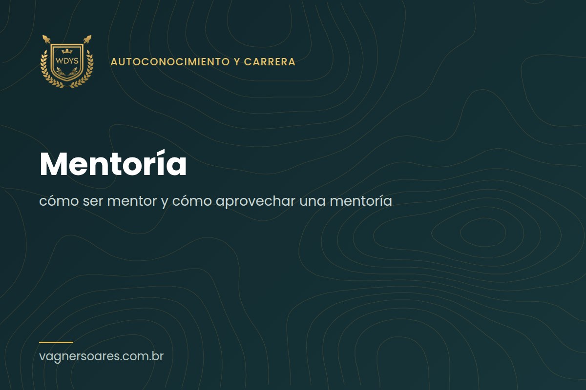 Una mentora y un mentorado conversan sobre un esquema dibujado en un cuaderno