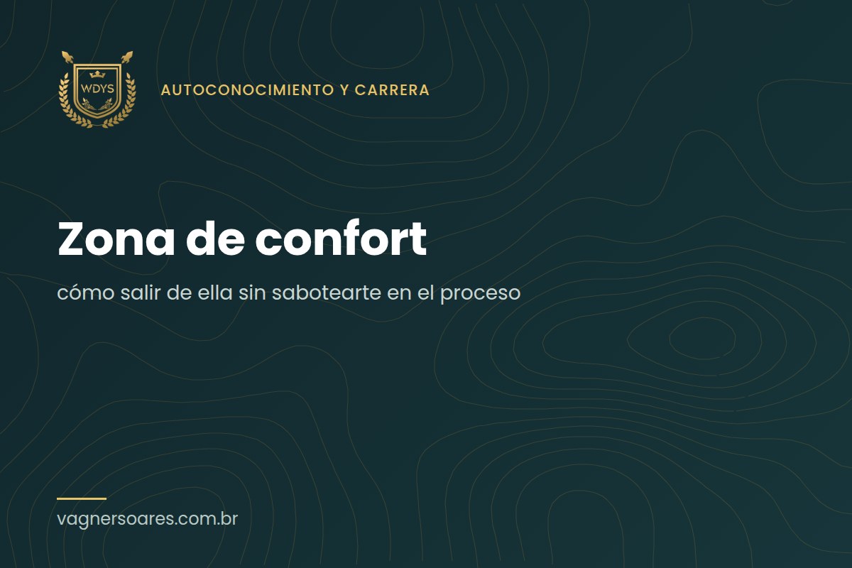 Una mujer con blazer verde presenta algo de pie en una sala, con un control en la mano